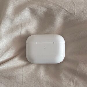 Applie AirPod pros first generation